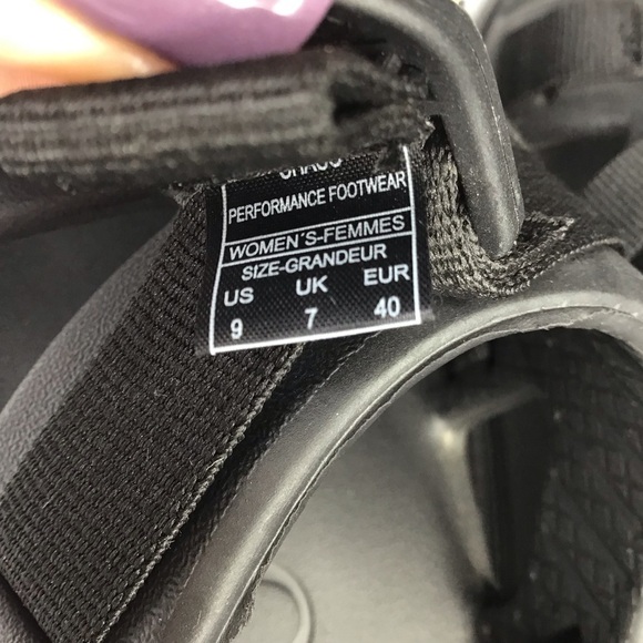 Chaco Chillos Sandal in Black Size 9. - Picture 6 of 15